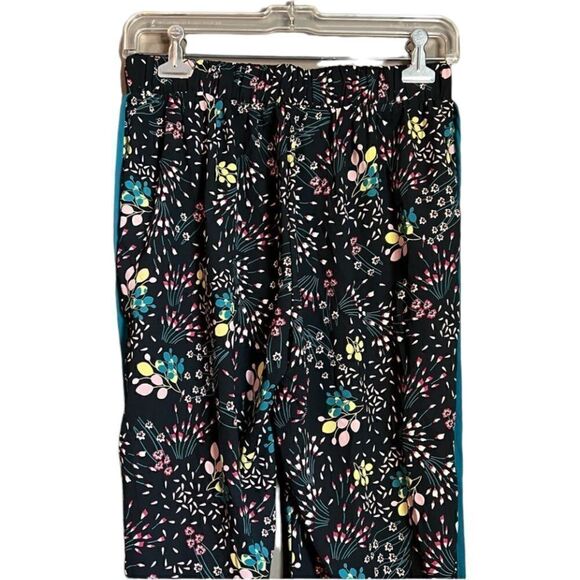 Lulus black boho blooms pants. Size M - Picture 9 of 10